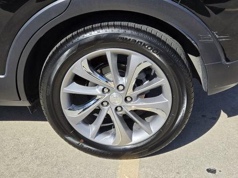 Used 2023 Buick Encore GX Essence w/ Experience Buick Package FWD image 8