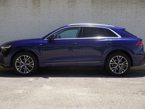 Used 2022 Audi Q8 Premium Plus AWD/4WD image 4