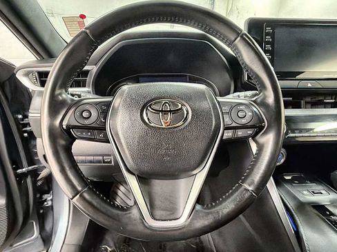 Used 2021 Toyota Venza XLE w/ Carpet Mat Package (TMS) AWD/4WD image 16