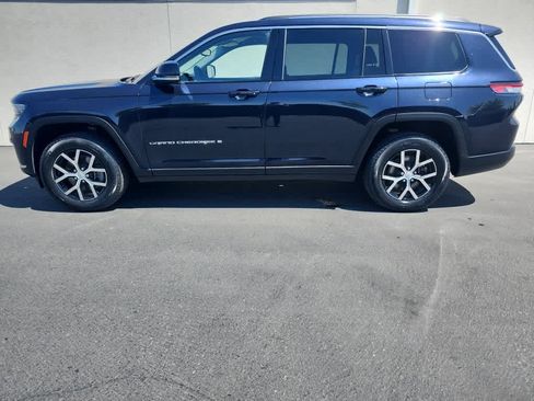 Used 2023 Jeep Grand Cherokee L Limited RWD image 4