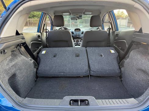 Used 2018 Ford Fiesta SE image 27