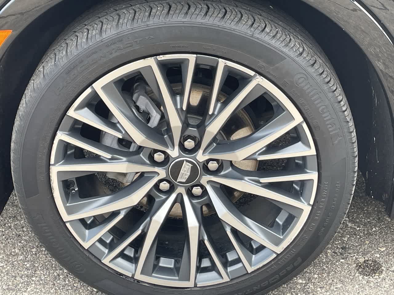 Certified 2024 Cadillac XT4 Sport AWD/4WD image 39