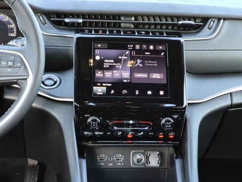 New 2026 Jeep Grand Cherokee L Laredo RWD image 20