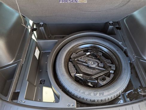 Used 2024 Chevrolet Blazer LT w/ Convenience Package image 15