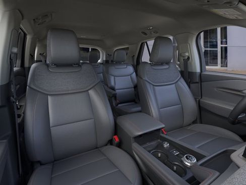 New 2026 Ford Explorer Active w/ Active Comfort Package AWD/4WD image 10