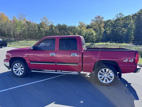Used 2007 Chevrolet Silverado 1500 LS w/ Chrome Exterior Package image 9
