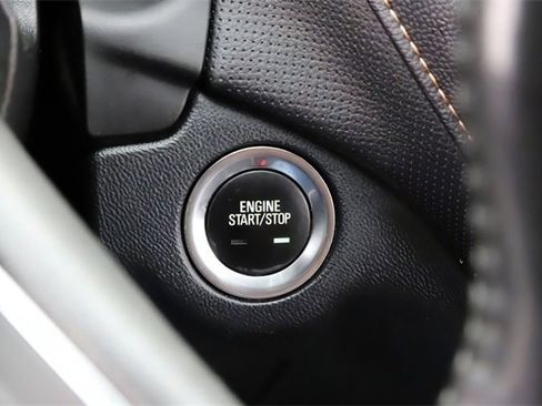 Used 2020 Chevrolet Equinox Premier image 25