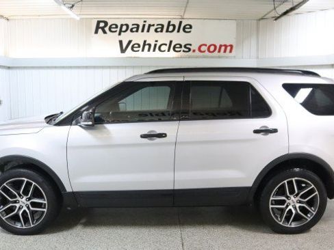 Used 2017 Ford Explorer Sport w/ Equipment Group 401A image 1