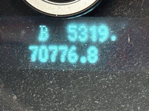 Used 2013 Ford Mustang Convertible image 11