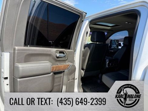 Used 2020 GMC Sierra 3500 Denali w/ Denali Ultimate Package AWD/4WD image 29