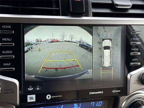 Used 2022 Toyota 4Runner Limited image 21