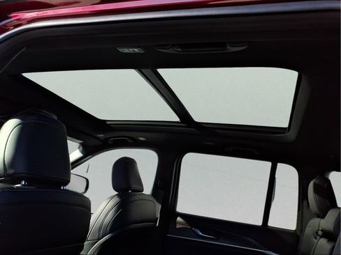 New 2025 Jeep Grand Cherokee Limited AWD/4WD image 10