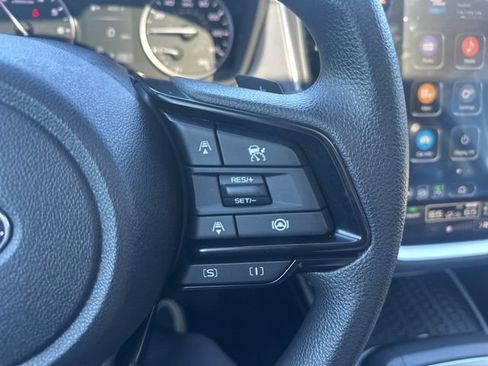 Used 2025 Subaru Crosstrek 2.0i Premium AWD/4WD image 14