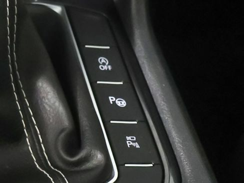 Used 2023 Volkswagen Tiguan SEL R-Line AWD/4WD image 47