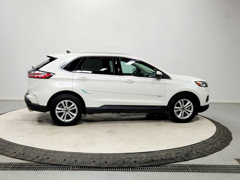 Used 2020 Ford Edge SEL w/ Convenience Package image 8