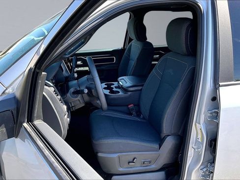 Certified 2026 RAM 2500 Big Horn AWD/4WD image 3