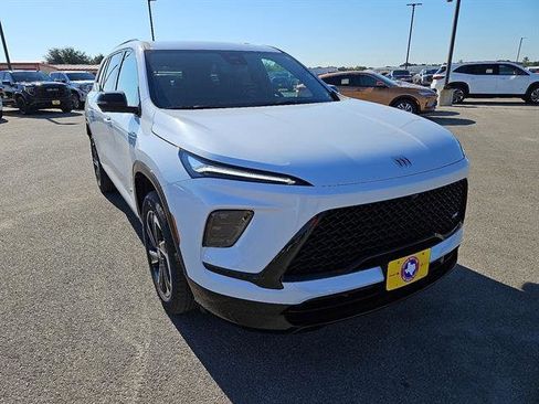 New 2026 Buick Enclave Sport Touring w/ Power Package image 7