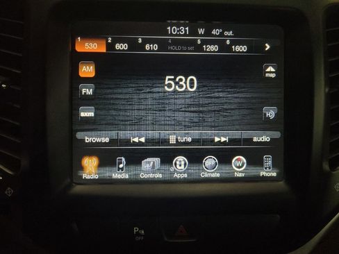 Used 2018 Jeep Cherokee Trailhawk w/ Comfort/Convenience Group image 25