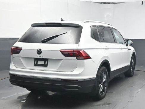 Used 2022 Volkswagen Tiguan SE image 7
