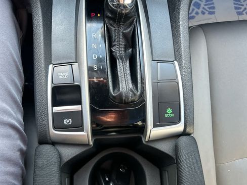 Used 2017 Honda Civic EX image 19