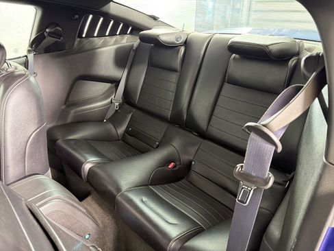 Used 2013 Ford Mustang Premium RWD image 22