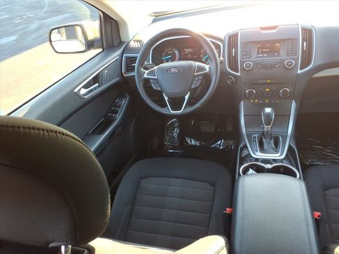Used 2017 Ford Edge SEL w/ Class II Trailer Tow Package image 10