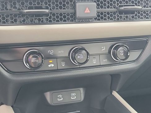 New 2026 Honda HR-V LX image 24