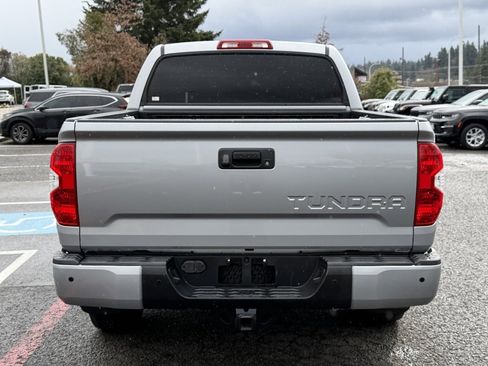 Used 2018 Toyota Tundra SR5 w/ TRD Off Road Package image 7