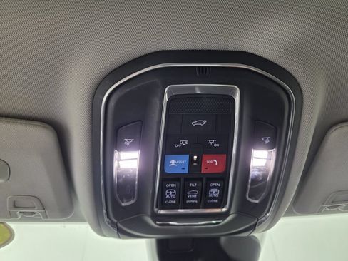 Used 2021 Jeep Grand Cherokee L Limited w/ Trailer Tow Group (B) AWD/4WD image 14