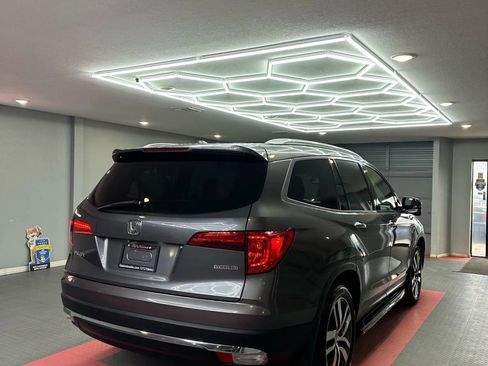 Used 2016 Honda Pilot Touring image 6