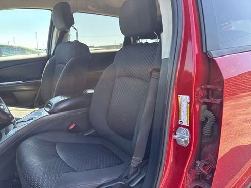 Used 2018 Dodge Journey SE FWD image 10