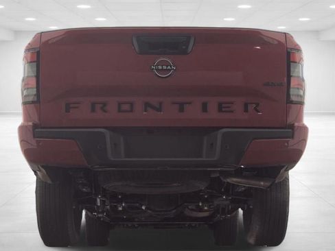 Used 2026 Nissan Frontier SV w/ All-Weather Content Package AWD/4WD image 7