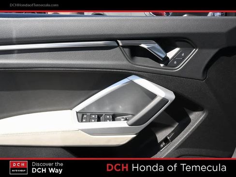 Used 2024 Audi Q3 2.0T Premium image 16