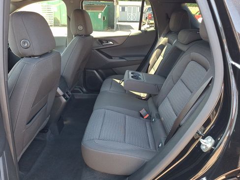 Used 2026 Chevrolet Equinox LT FWD image 10