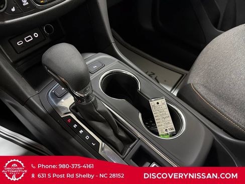 Used 2024 Chevrolet Equinox LT AWD/4WD image 22