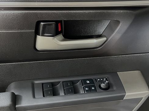 Used 2022 Toyota Tundra SR5 image 17