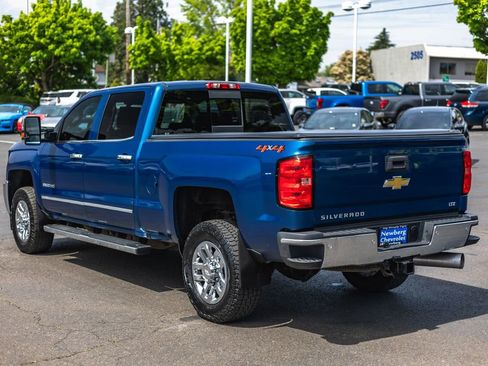 Used 2019 Chevrolet Silverado 2500 LTZ w/ Duramax Plus Package AWD/4WD image 12