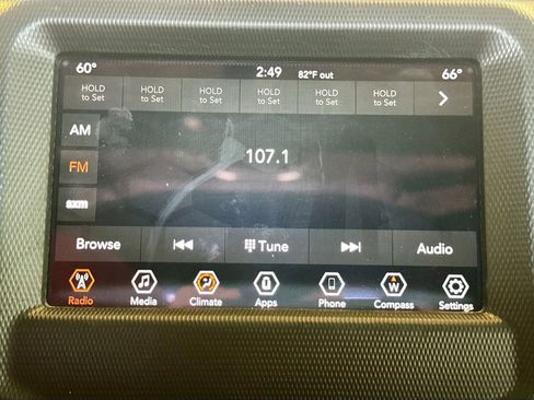 Used 2020 Jeep Gladiator Sport w/ Quick Order Package 24S image 17