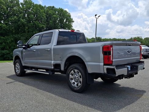 Certified 2024 Ford F250 Lariat w/ Chrome Package AWD/4WD image 4