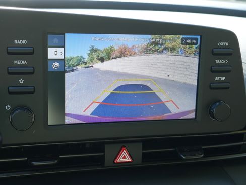 Used 2025 Hyundai Elantra Sport w/ Cargo Package image 18