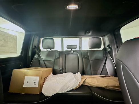 New 2026 RAM 4500 Tradesman 60CA Dually w/ Laramie Trim Package image 10