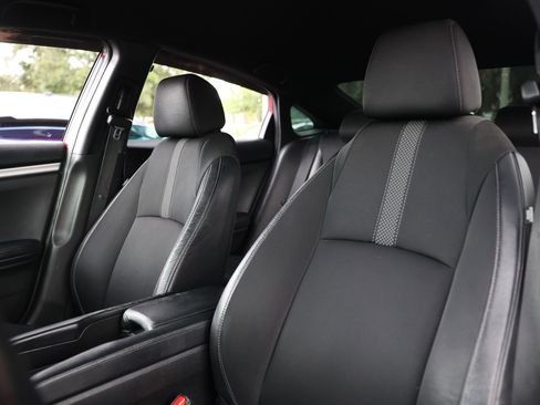 Used 2020 Honda Civic Sport image 9