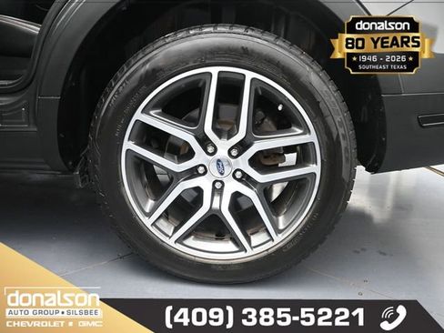 Used 2018 Ford Explorer Sport image 15