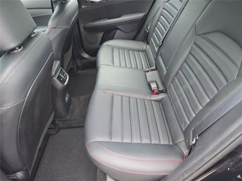 Used 2022 Kia Forte GT FWD image 15