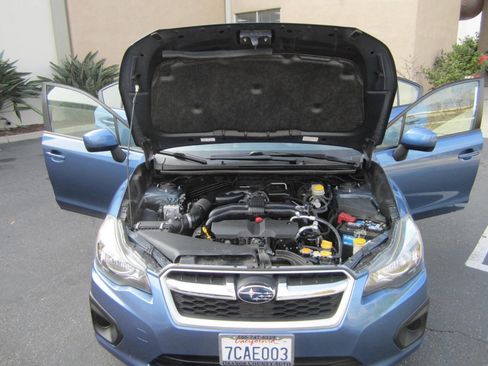 Used 2014 Subaru Impreza 2.0i Premium w/ All-Weather Package w/CVT image 12