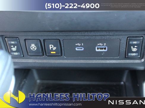 Used 2023 Nissan Frontier SV w/ SV Convenience Package image 19