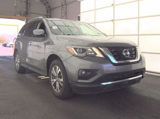 Used 2020 Nissan Pathfinder SL FWD video 2
