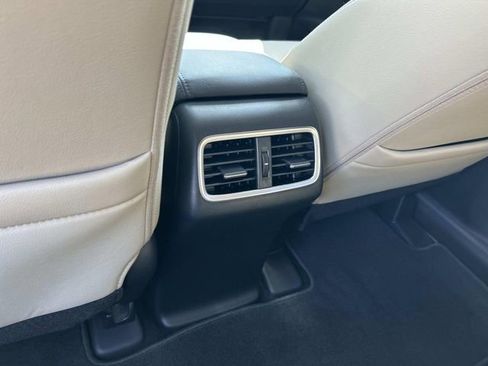 Used 2016 Honda CR-V Touring image 18