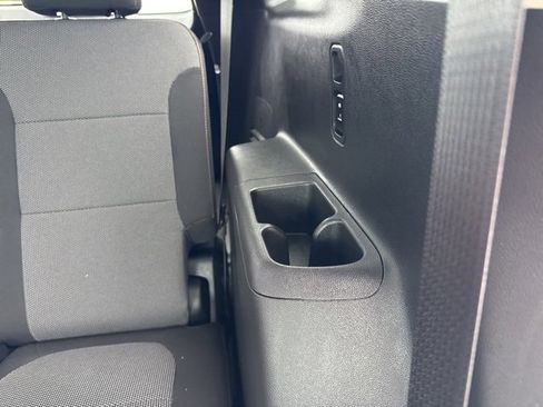 Used 2018 Chevrolet Traverse LT image 30