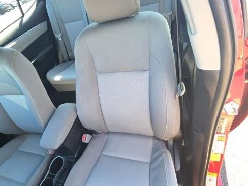 Used 2016 Toyota Corolla LE image 24